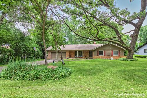 12306 Roger, Woodstock, IL 60098