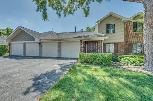907 Cross Creek Unit BB2, Roselle, IL 60172