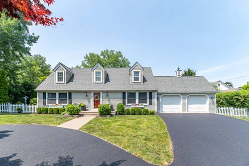 1294 Appleby, Mundelein, IL 60060
