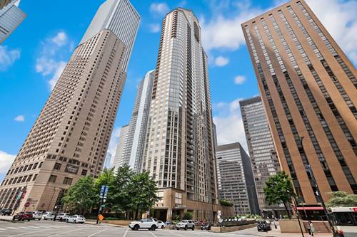222 N Columbus Unit 2204, Chicago, IL 60601
