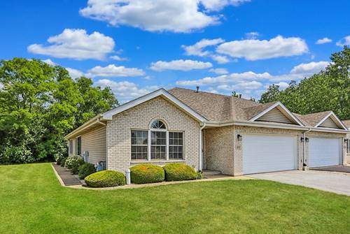 217 Hillcrest, Steger, IL 60475