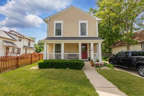194 N Smith, Aurora, IL 60505