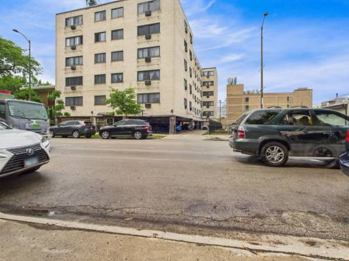 7540 N Ridge Unit 2B, Chicago, IL 60645