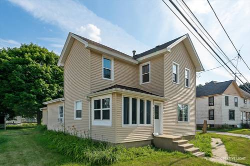 529 W Lincoln, Hinckley, IL 60520