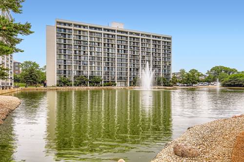 2015 S Finley Unit 201, Lombard, IL 60148