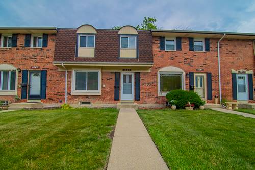 1043 Lioncrest, Richton Park, IL 60471