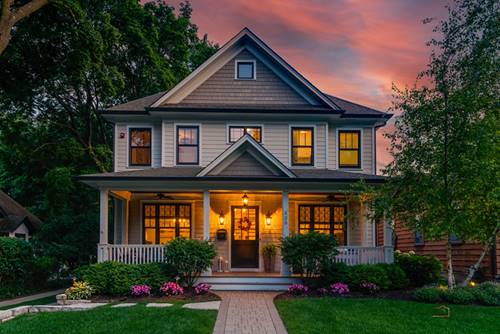 525 Meadow, Libertyville, IL 60048
