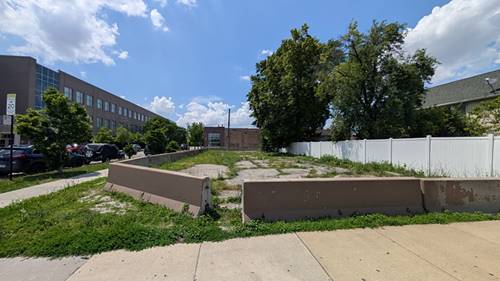 4756 S Rockwell, Chicago, IL 60632