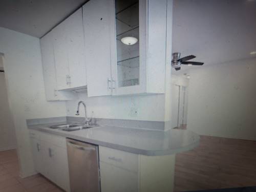 8440 Skokie Unit 102, Skokie, IL 60077
