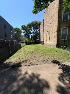 4344 S Berkeley, Chicago, IL 60653