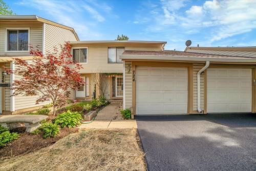 724 Colorado Unit 724, Carol Stream, IL 60188
