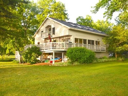 11028 Ventura, Machesney Park, IL 60115