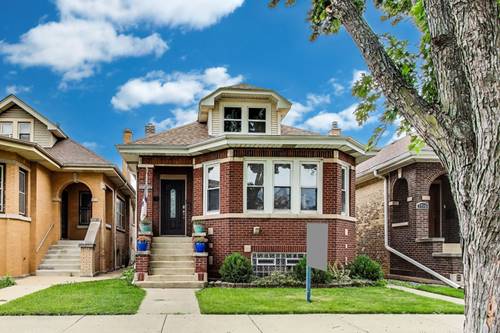 5918 W Eddy, Chicago, IL 60634
