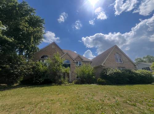 223 Darien, Sleepy Hollow, IL 60118