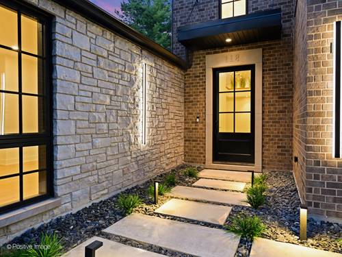 118 Lockerbie, Wilmette, IL 60091