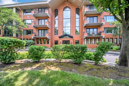 3525 S Cass Unit 612, Oak Brook, IL 60523