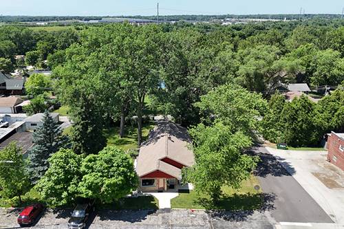 8420 Archer, Willow Springs, IL 60480