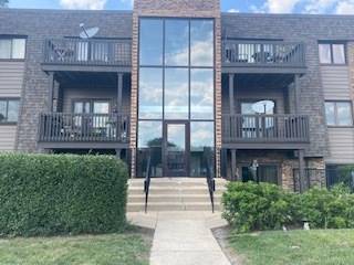 1486 Stonebridge Unit A3, Wheaton, IL 60189
