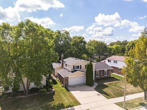 1019 W White Oak, Arlington Heights, IL 60005