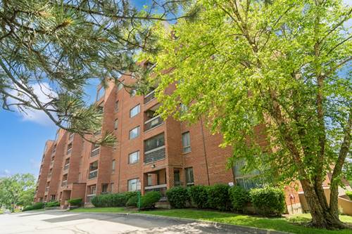 701 Forum Unit 406, Glenview, IL 60025