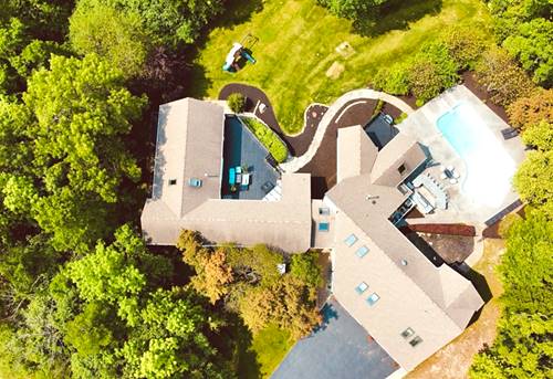 112 Ravine, North Barrington, IL 60010