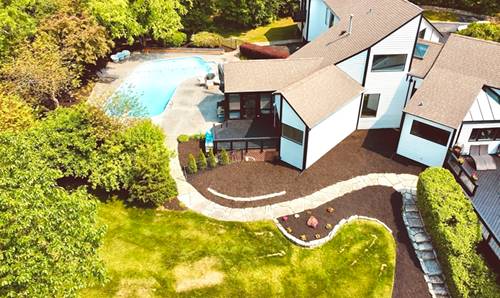 112 Ravine, North Barrington, IL 60010