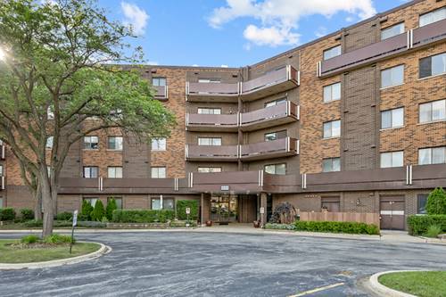 850 Wellington Unit 311, Elk Grove Village, IL 60007
