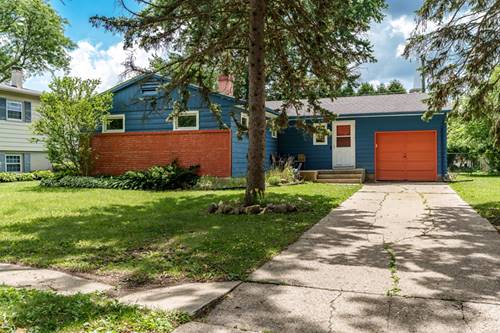 1928 Springbrook, Rockford, IL 61107
