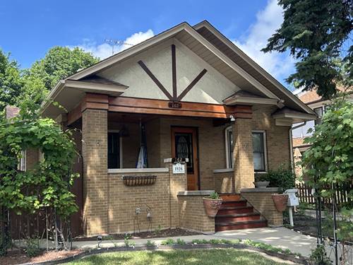 162 N Liberty, Elgin, IL 60120