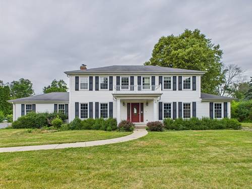 558 St Andrews, Inverness, IL 60067