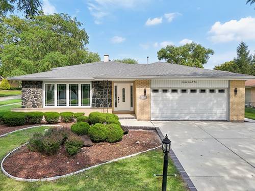 7701 Sawyer, Darien, IL 60561