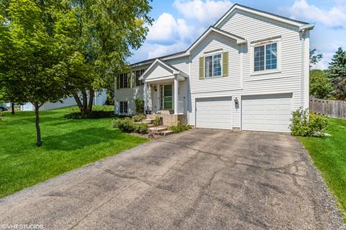 235 Aberdeen, Algonquin, IL 60102