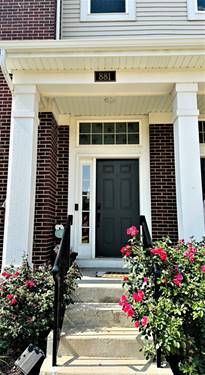 881 Lewisburg, Aurora, IL 60504