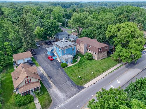 639 Mchenry Unit 2, Woodstock, IL 60098