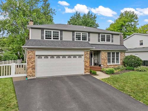 1507 Eton, Naperville, IL 60565