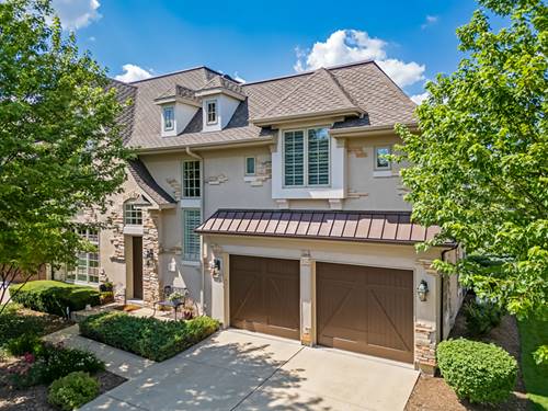 8 Willowcrest, Oak Brook, IL 60523
