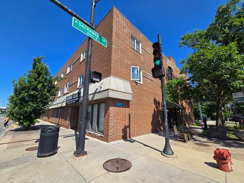 6400 N Sacramento Unit 205, Chicago, IL 60645
