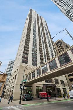 200 N Dearborn Unit 4301, Chicago, IL 60601