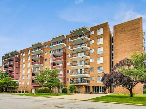 300 Park Unit 445, Calumet City, IL 60409
