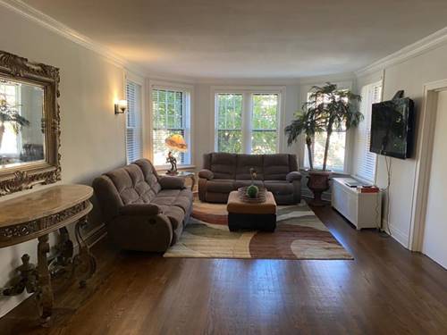 1215 W Lunt Unit 1A, Chicago, IL 60626