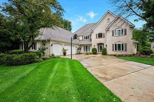 36 Oak Bluff, Naperville, IL 60565