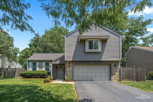447 Newport, Naperville, IL 60565