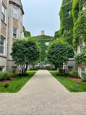 865 W Cornelia Unit 1, Chicago, IL 60657
