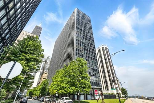 900 N Lake Shore Unit 410, Chicago, IL 60611