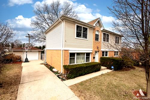 402 Hatlen, Mount Prospect, IL 60056