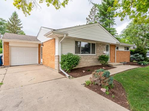 454 E Park, Elmhurst, IL 60126