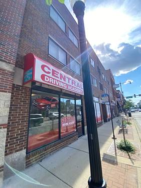 1455 W Fullerton Unit 203, Chicago, IL 60614