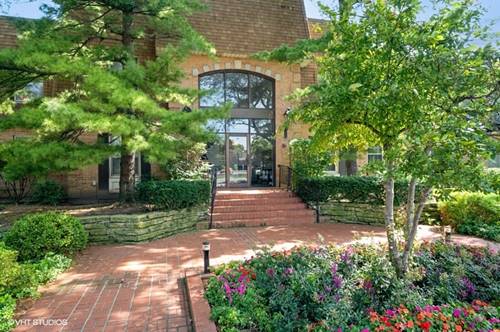 1220 Park Unit 110, Highland Park, IL 60035