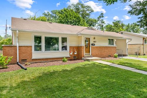 817 N Gibbons, Arlington Heights, IL 60004