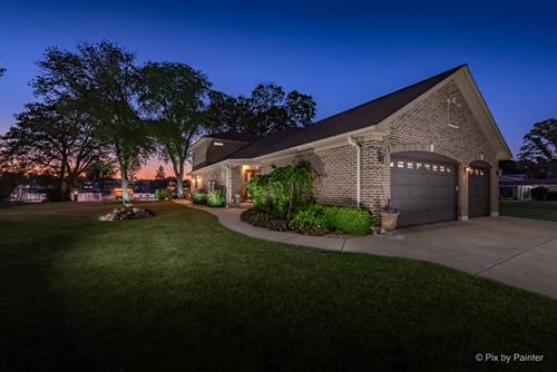 1913 N Woodlawn Park, Mchenry, IL 60051